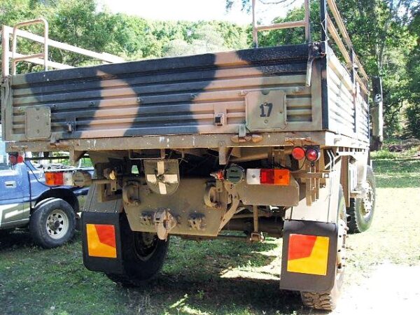 1983 MERCEDES-BENZ UNIMOG - Image 5