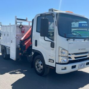 2017 ISUZU NPR75-190