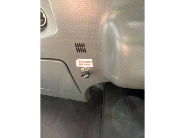 2017 ISUZU NPR75-190 - Image 20