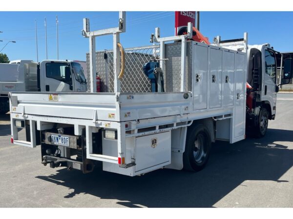 2017 ISUZU NPR75-190 - Image 3