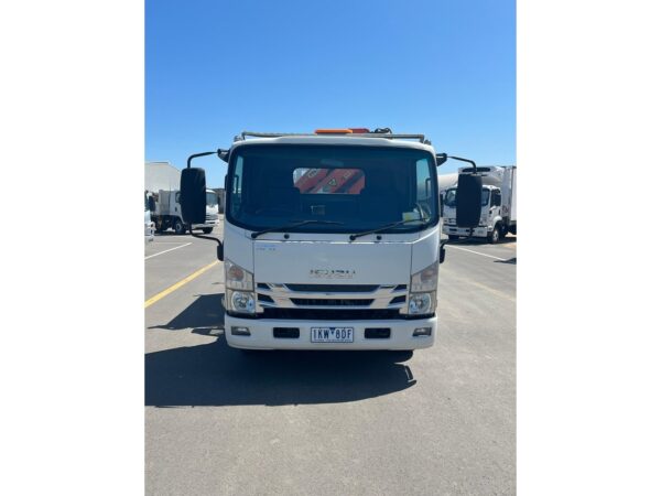 2017 ISUZU NPR75-190 - Image 5