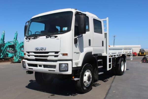 2023 ISUZU FTS