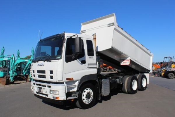 2014 ISUZU GIGA CXZ455 - Image 4