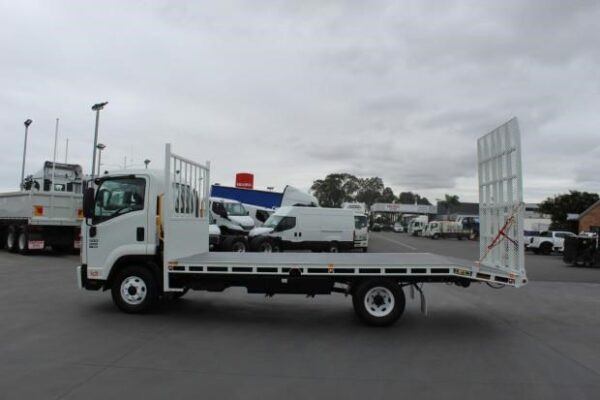 2008 ISUZU FRR500 - Image 5