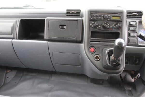 2009 FUSO CANTER - Image 10