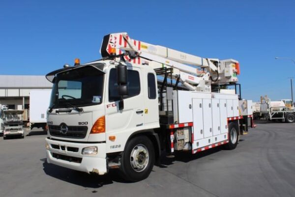 2011 HINO 500 SERIES - FG 1628