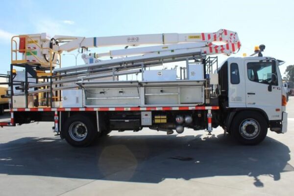 2011 HINO 500 SERIES - FG 1628 - Image 13