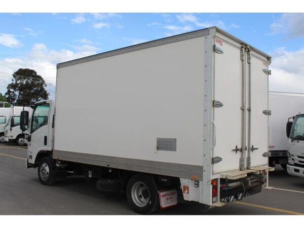2016 ISUZU NNR45-150 - Image 4