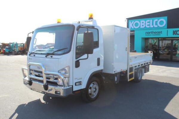 2016 ISUZU NPR 65/45-190 - Image 9