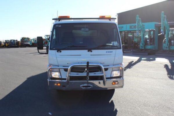 2015 FUSO CANTER 815 - Image 2