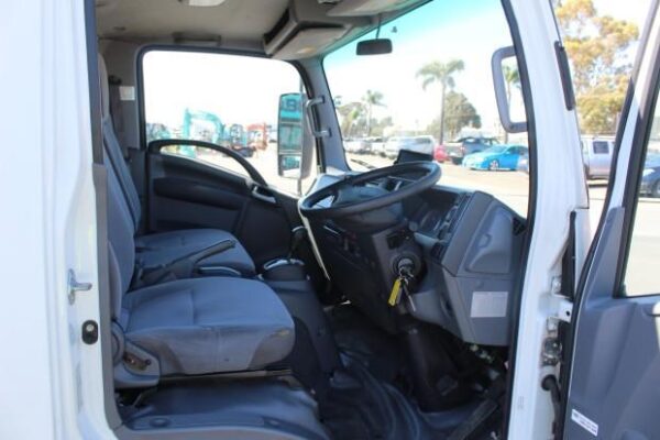 2016 ISUZU NNR45-150 - Image 10