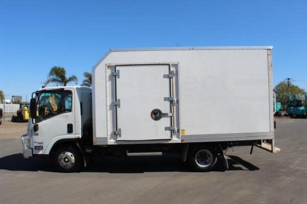 2016 ISUZU NNR45-150 - Image 7