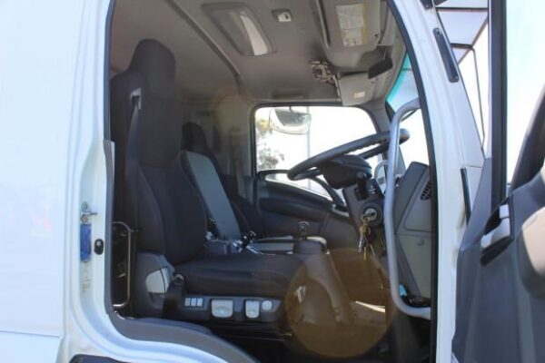2013 ISUZU FSR850 - Image 19
