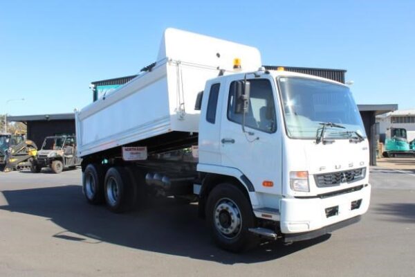 2018 FUSO FIGHTER 2427