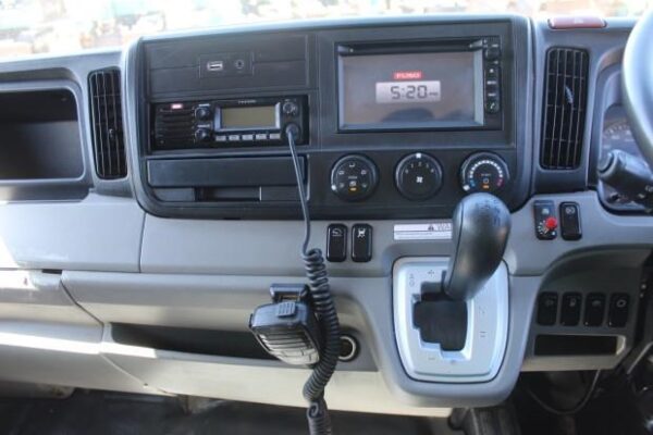 2017 FUSO CANTER 815 - Image 12