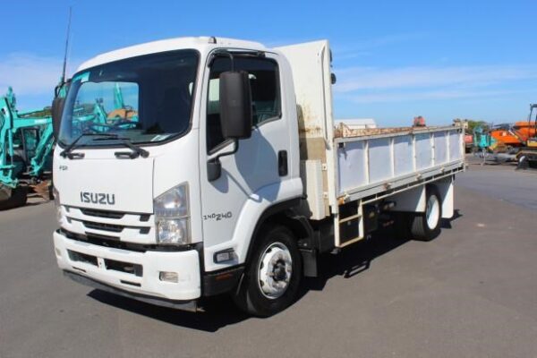 2017 ISUZU FSR 120/140-240 - Image 8