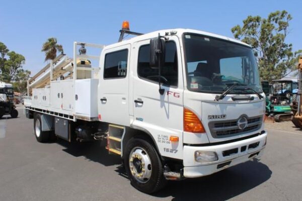 2008 HINO 500 SERIES - FG 1527