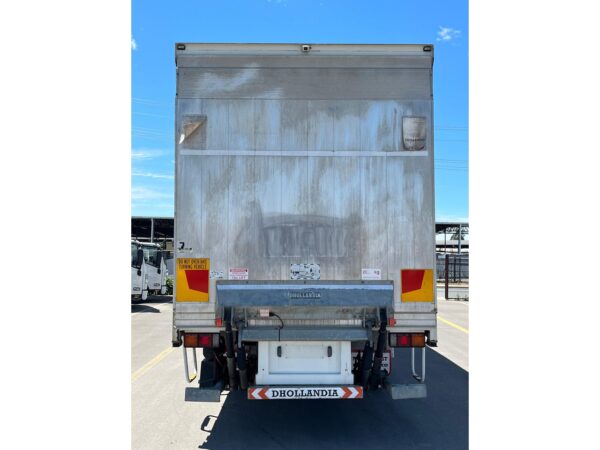 2017 FUSO FIGHTER FK 6.0 - Image 6