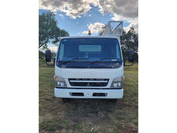 2009 FUSO CANTER 4.0 - Image 7