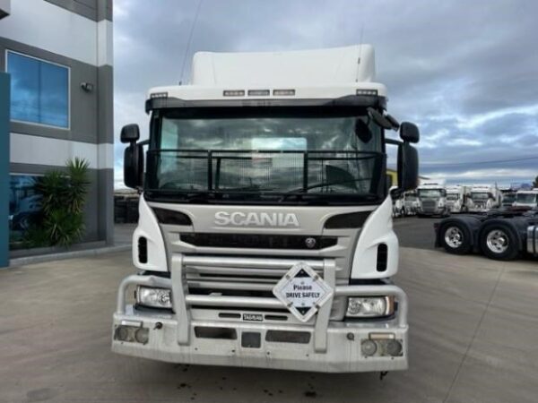 2014 SCANIA P440 440 hp - Image 7