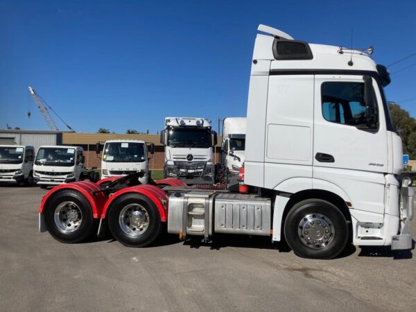 2020 MERCEDES-BENZ ACTROS 2658 - Image 2