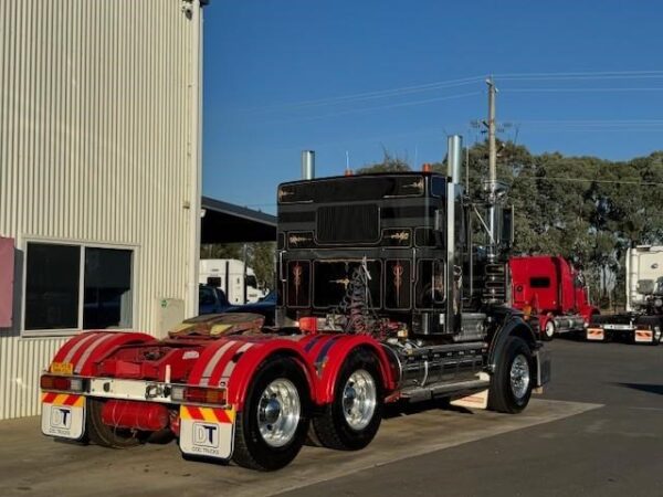 2017 KENWORTH T659 - Image 8