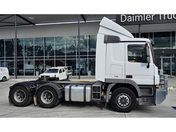 2015 MERCEDES-BENZ ACTROS 2644 - Image 2