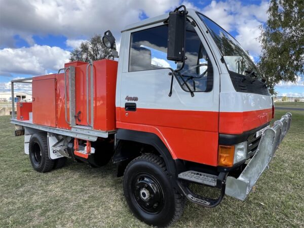 1994 MITSUBISHI CANTER FG 4X4 - Image 4