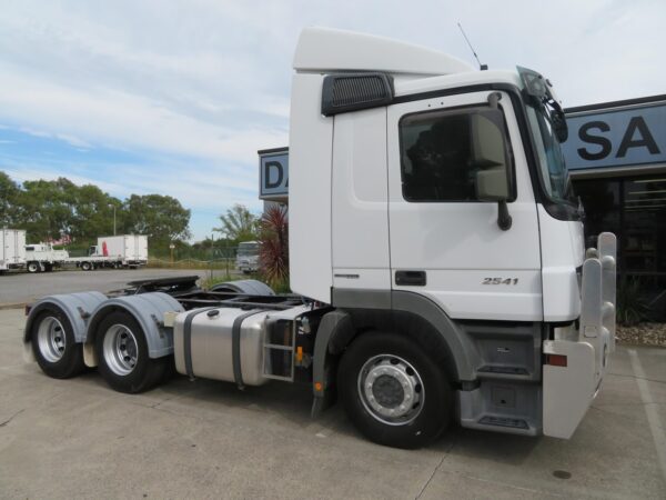 2012 MERCEDES-BENZ ACTROS 2541 PRIME MOVER. - Image 2