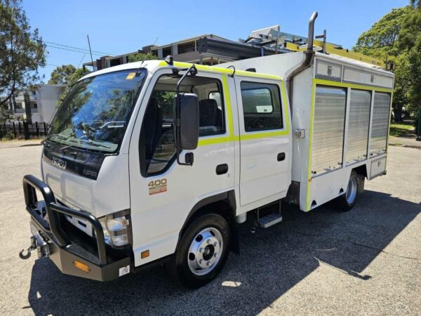 2007 ISUZU NPR400 - Image 5