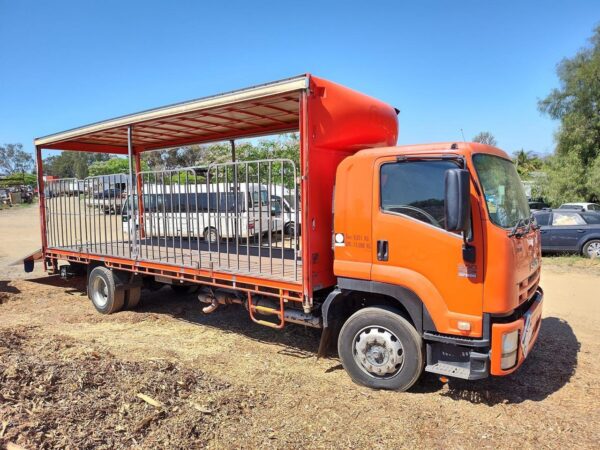 2008 ISUZU F SERIES