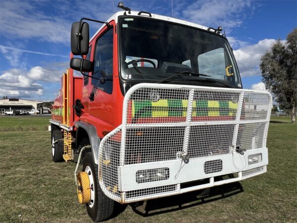 2006 ISUZU FTS - Image 2