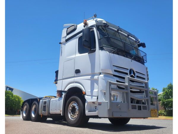 2018 MERCEDES-BENZ ACTROS - Image 2