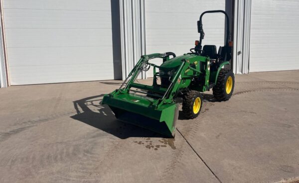 2015 JOHN DEERE 2025R - Image 2