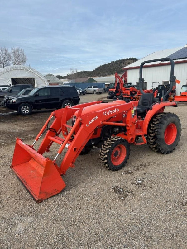 2020 KUBOTA L2501HST - Image 6