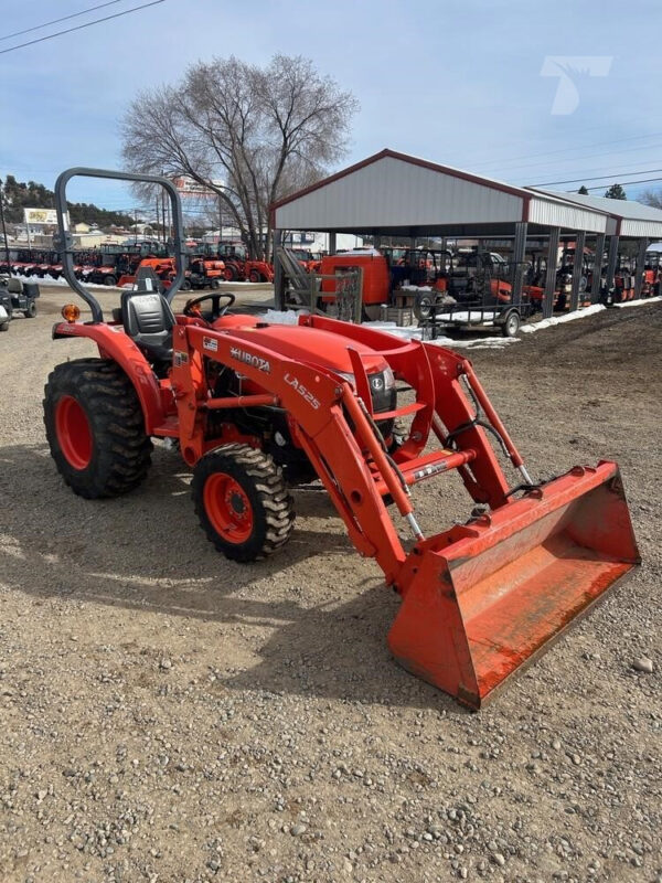 2019 KUBOTA L2501HST - Image 6