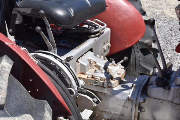 1977 MASSEY FERGUSON 245 - Image 6