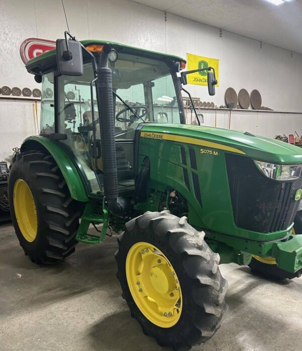2016 JOHN DEERE 5075M - Image 3