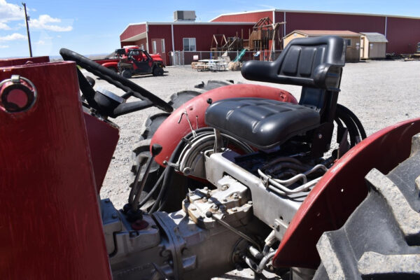 1977 MASSEY FERGUSON 245 - Image 3