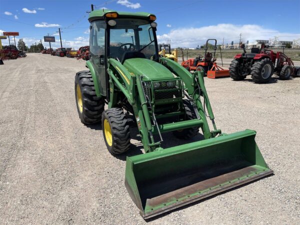 2012 JOHN DEERE 4520 - Image 2