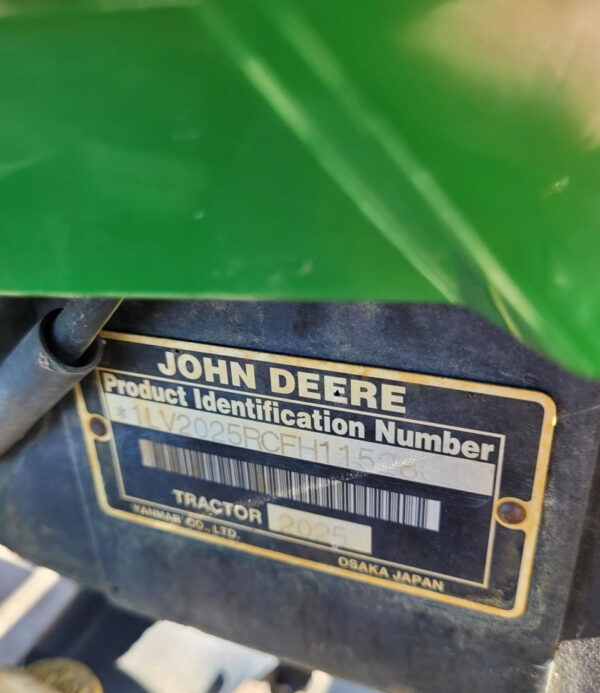2015 JOHN DEERE 2025R - Image 8