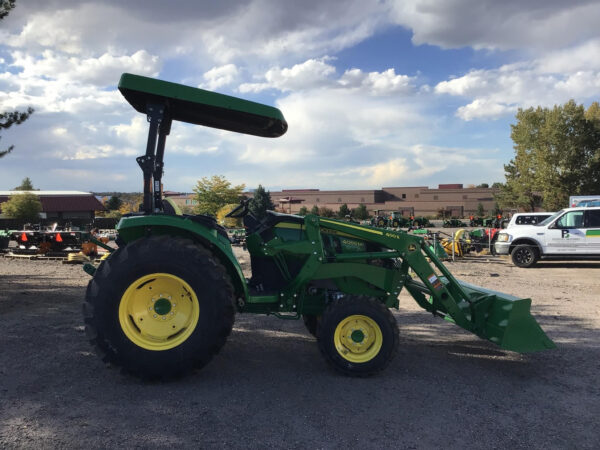 2022 JOHN DEERE 4066M - Image 2