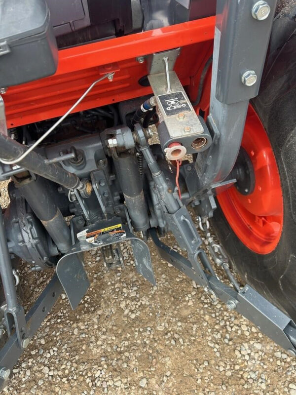 2021 KUBOTA L4060HST - Image 4