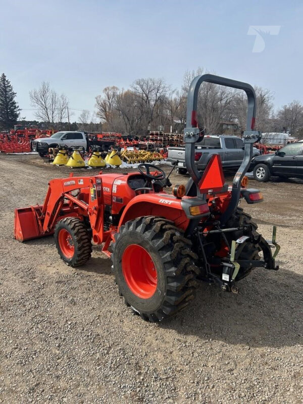 2019 KUBOTA L2501HST - Image 4