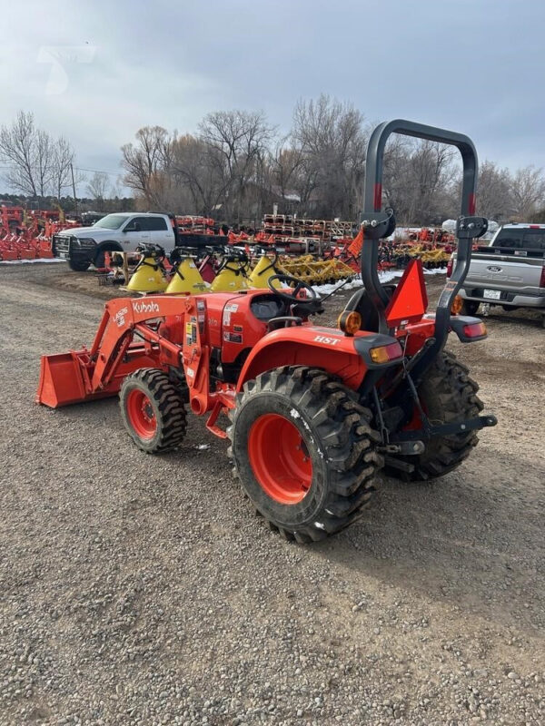 2021 KUBOTA L2501HST - Image 3