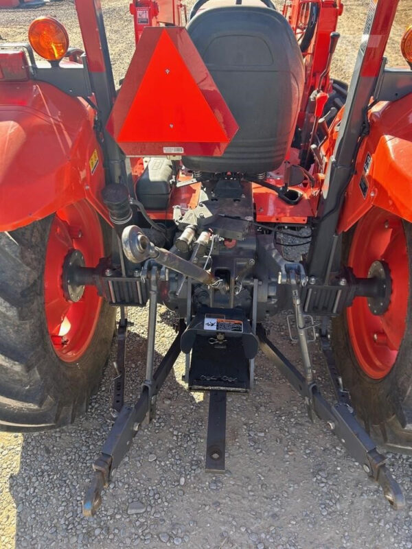 2019 KUBOTA M5660SUHD - Image 3