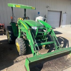 JOHN DEERE 4320