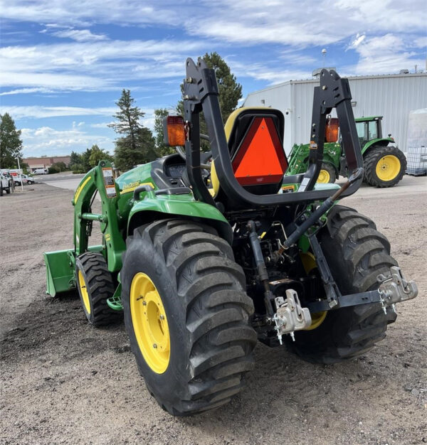 JOHN DEERE 3520 - Image 11