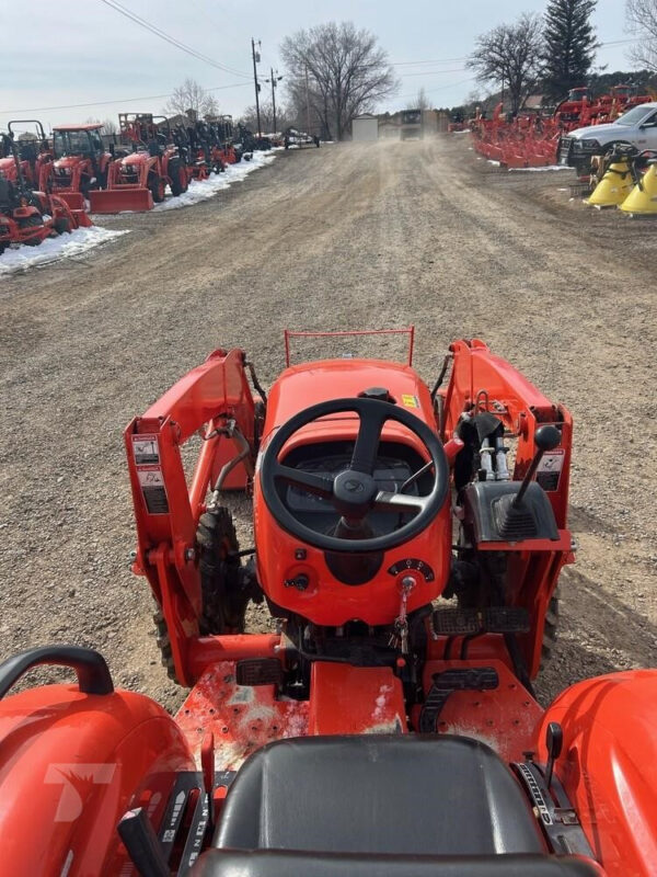 2019 KUBOTA L2501HST - Image 2