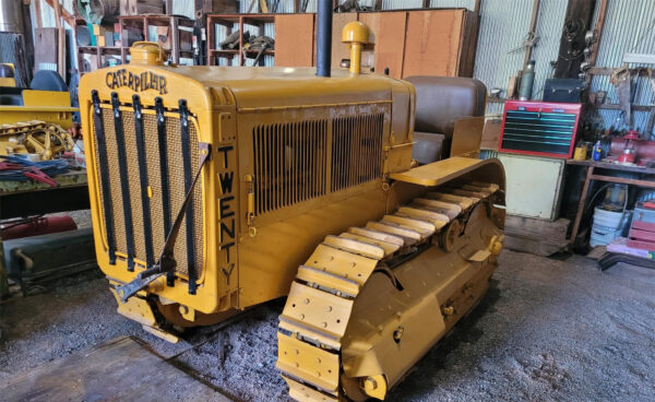 1927 CATERPILLAR TWENTY